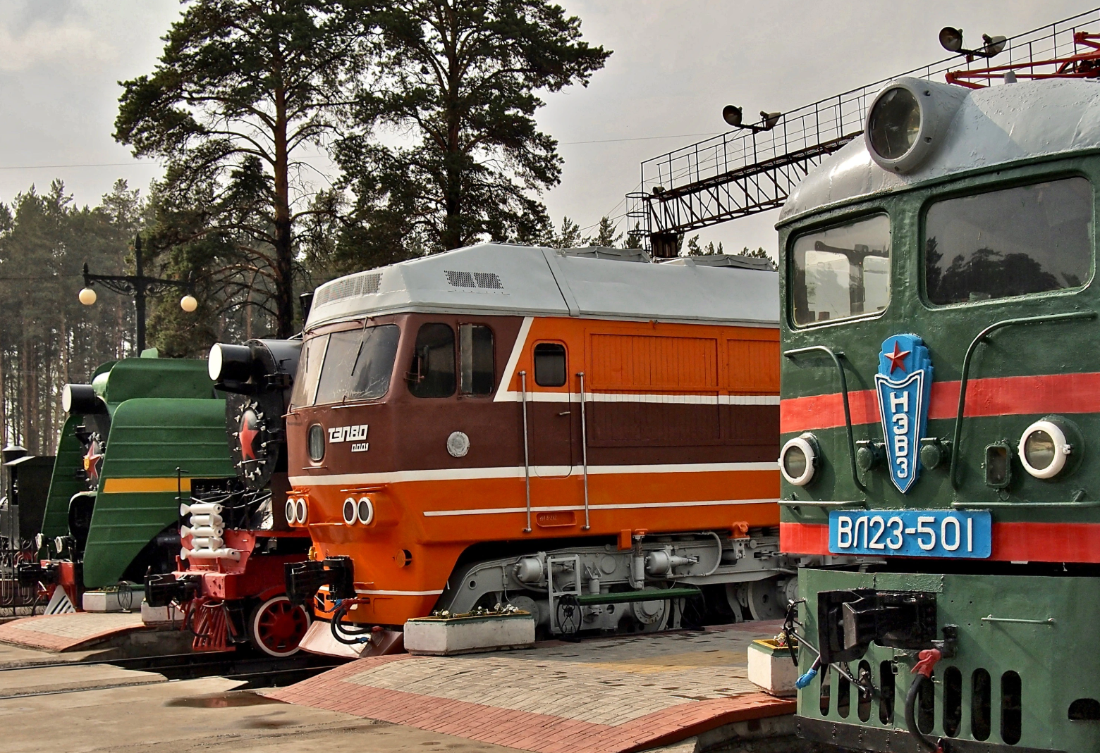 3306 號蒸汽機車紀念碑