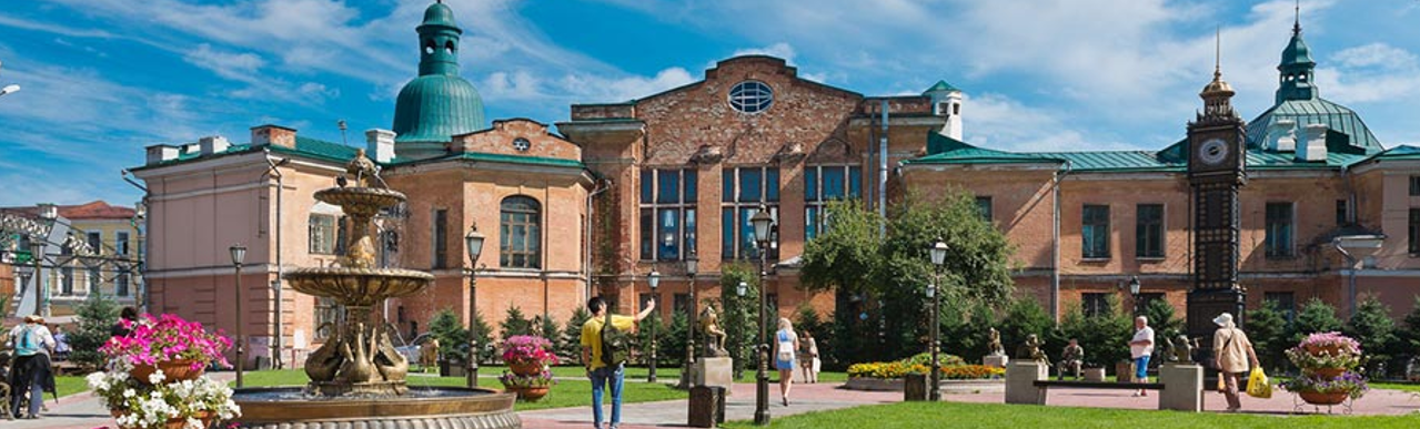 市區遊覽(基洛夫廣場〜斯帕斯卡亞教堂〜喀山聖母教堂 俄羅斯OK超市　  HU2305 回-北京首都機場二航廈