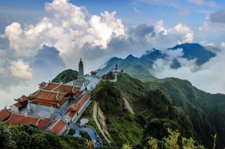 番西邦傳奇太陽世界