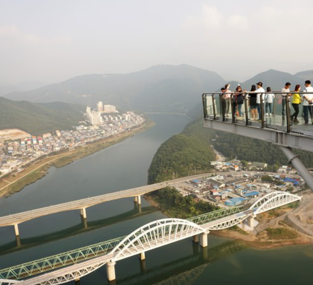 上滿天下 Skywalk