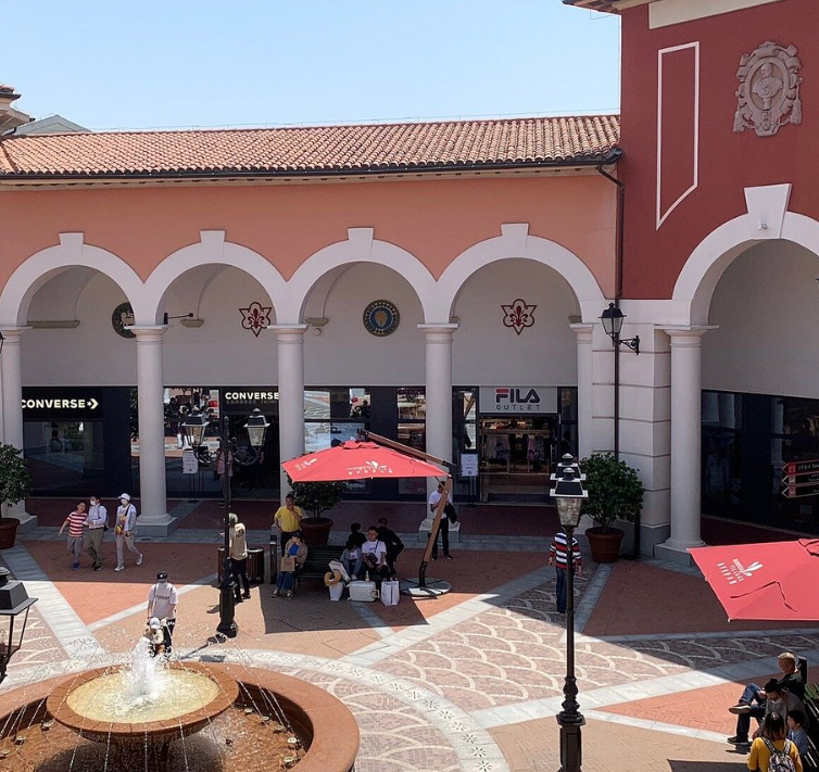 上海佛倫羅薩小鎮