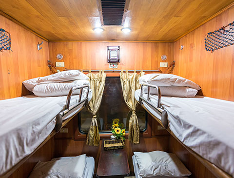 河內>沙壩夜寢列車