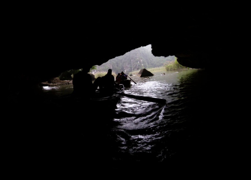 小舟遊覽長安生態保護區