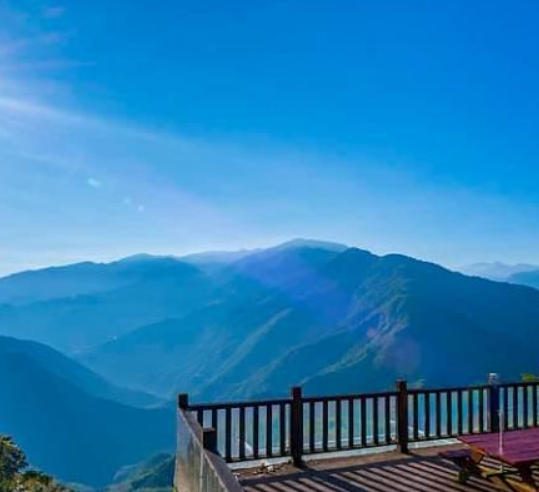 雅拉雪山觀景台