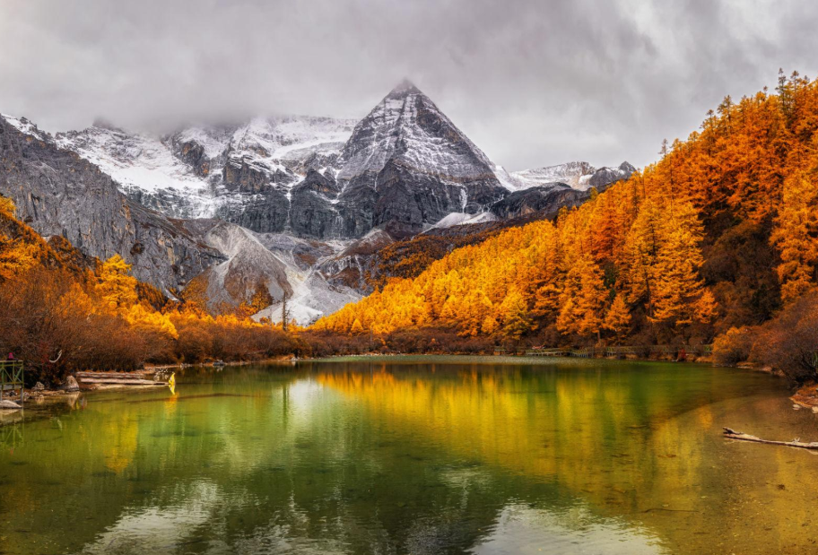 卓瑪拉措(珍珠海)
